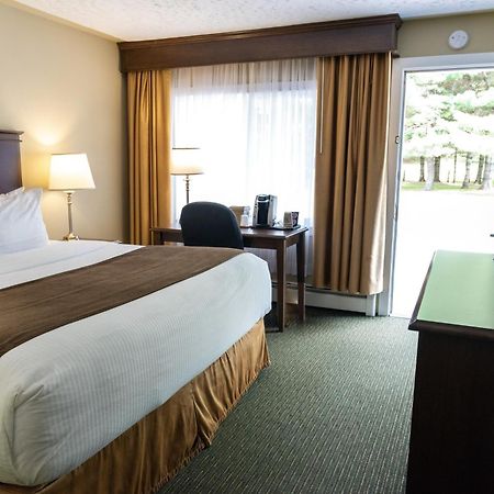 Aurora Inn Kingston Екстер'єр фото