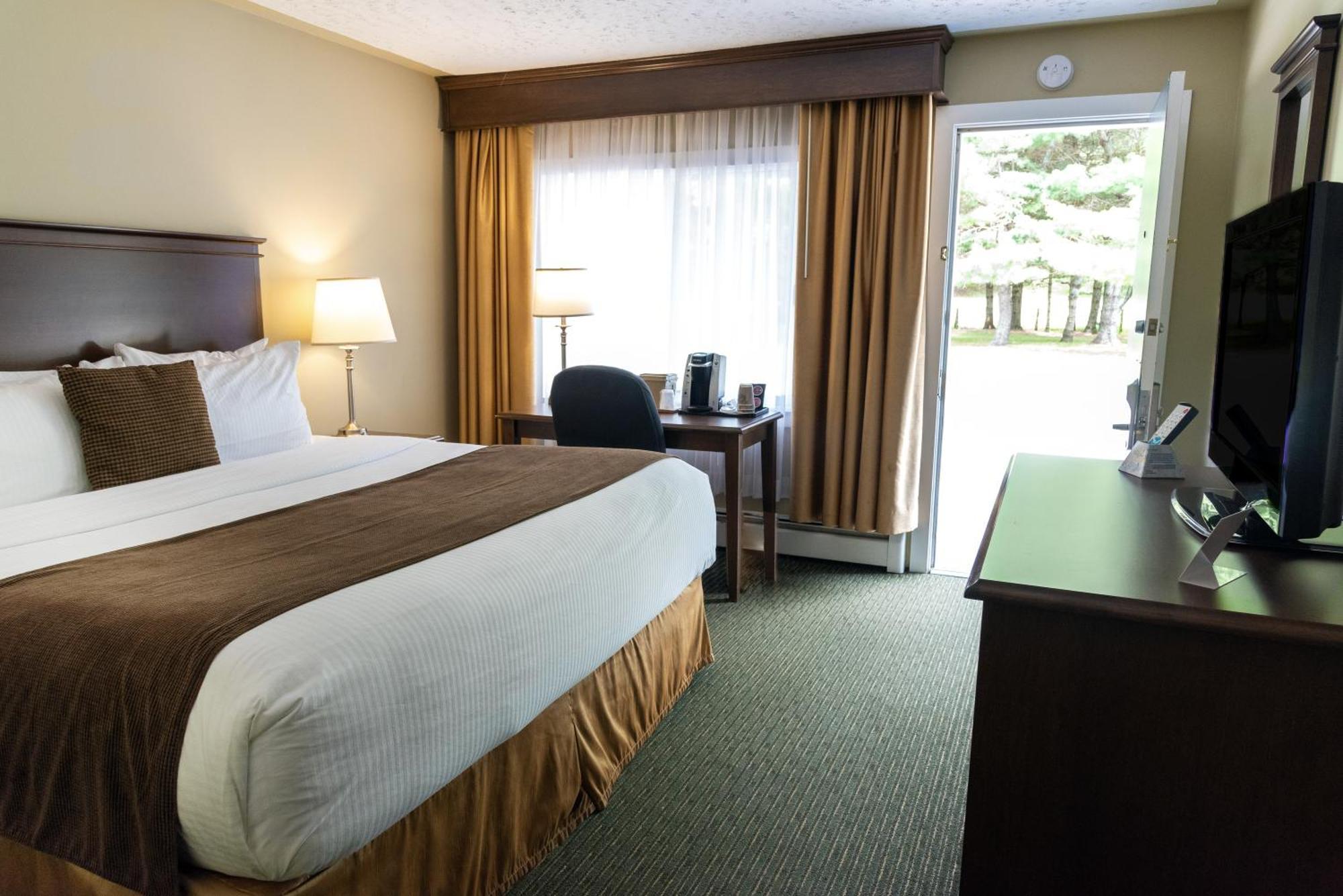 Aurora Inn Kingston Екстер'єр фото